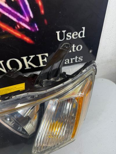 Xenon HID 2007-2009 Mitsubishi Outlander Left Driver  Headlight OEM