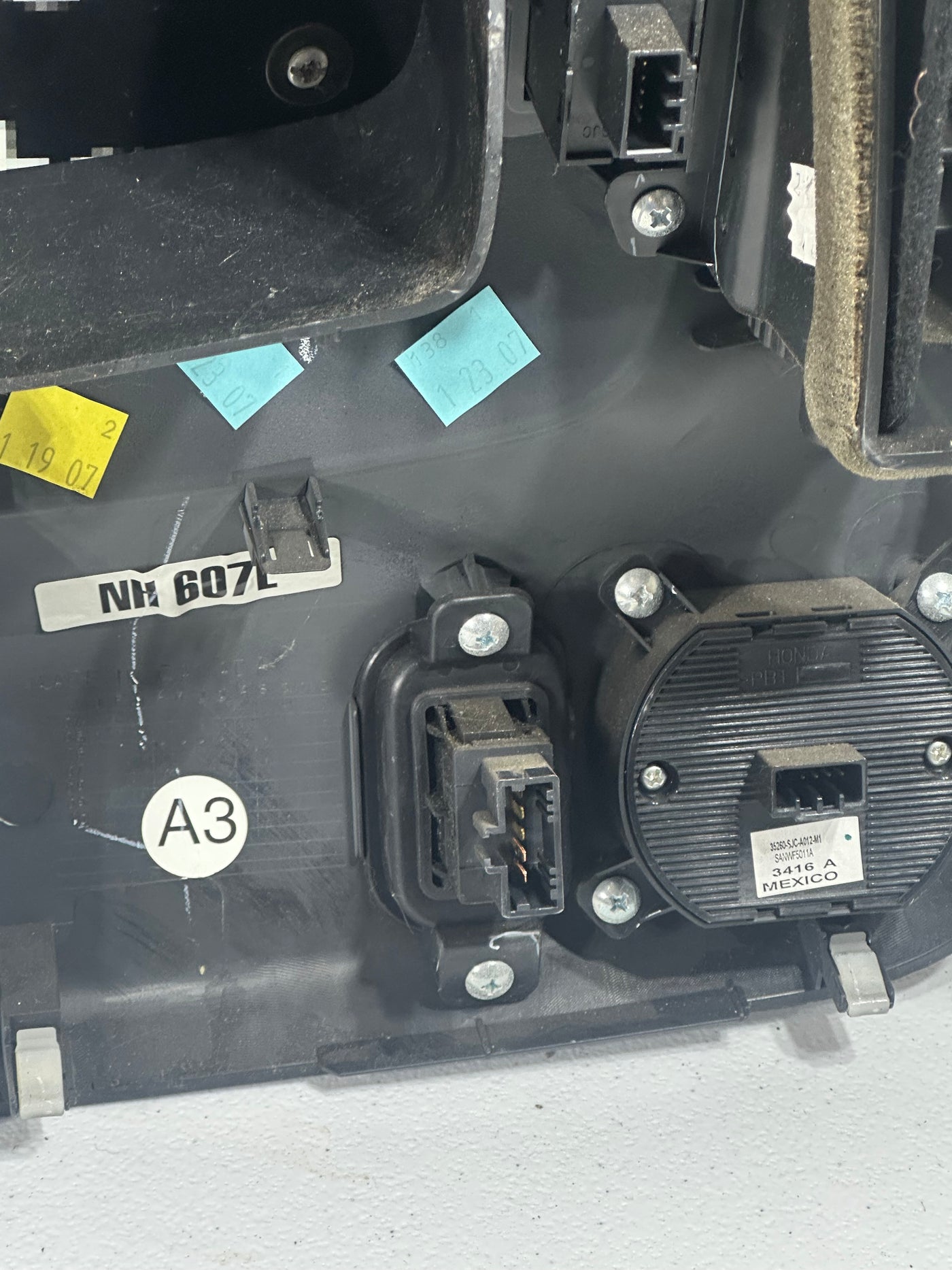 2007 Honda Ridgeline Speedometer/RadioAC Dash Surround Bezel FULLY LOADED OEM