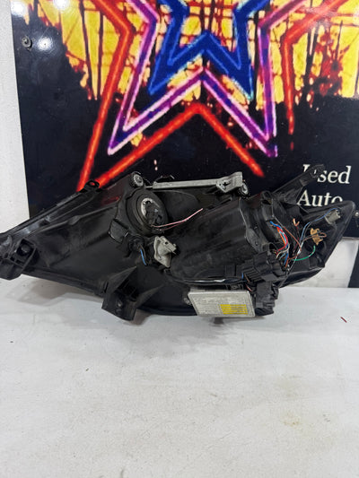 Xenon HID 2007-2009 Mitsubishi Outlander Right Passenger Headlight OEM