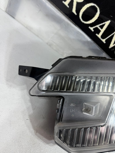 2016 - 2019 FORD EXPLORER FOG LIGHT LAMP LEFT DRIVER HALOGEN OEM