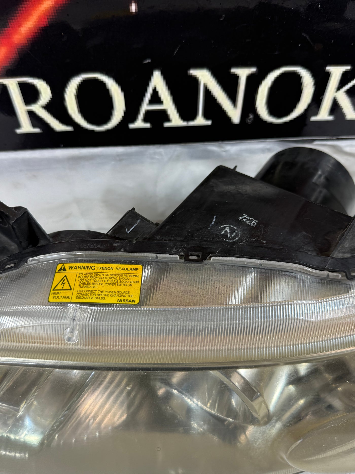 2004 to 2008 Infiniti Fx35 Hid Xenon Left Driver LH Side Headlight OEM