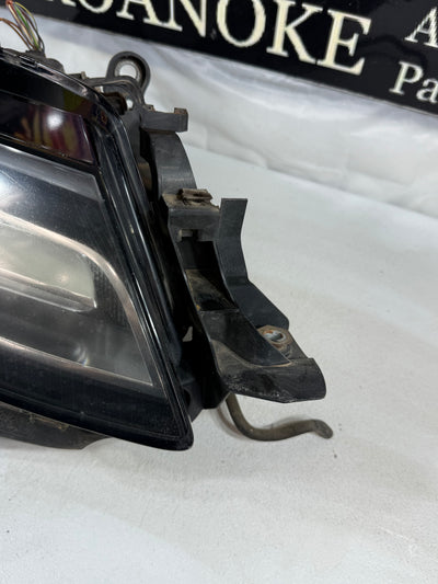 2009- 2012 Audi A4 S4 HID Xenon RH Right Passenger Side Headlight Assembly W bracket OEM