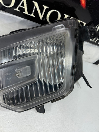 2016 - 2019 FORD EXPLORER FOG LIGHT LAMP LEFT DRIVER HALOGEN OEM