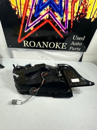 OEM 2015 2016 2017 FORD MUSTANG LED TAIL LIGHT RIGHT SIDE RH