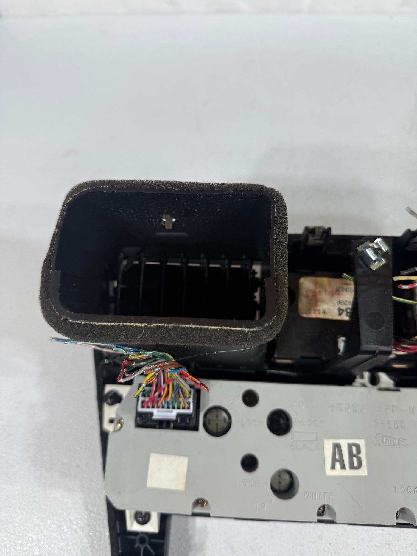 1998-2002 Honda Accord 2 DOORS Front radio Center Dash Bezel With Climate Control OEM