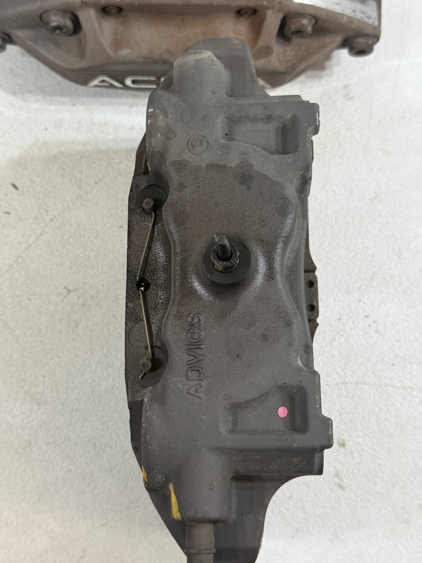 2005-2012 Acura RL Advics Front Left Right 4 Piston Brake Calipers (Pair) OEM
