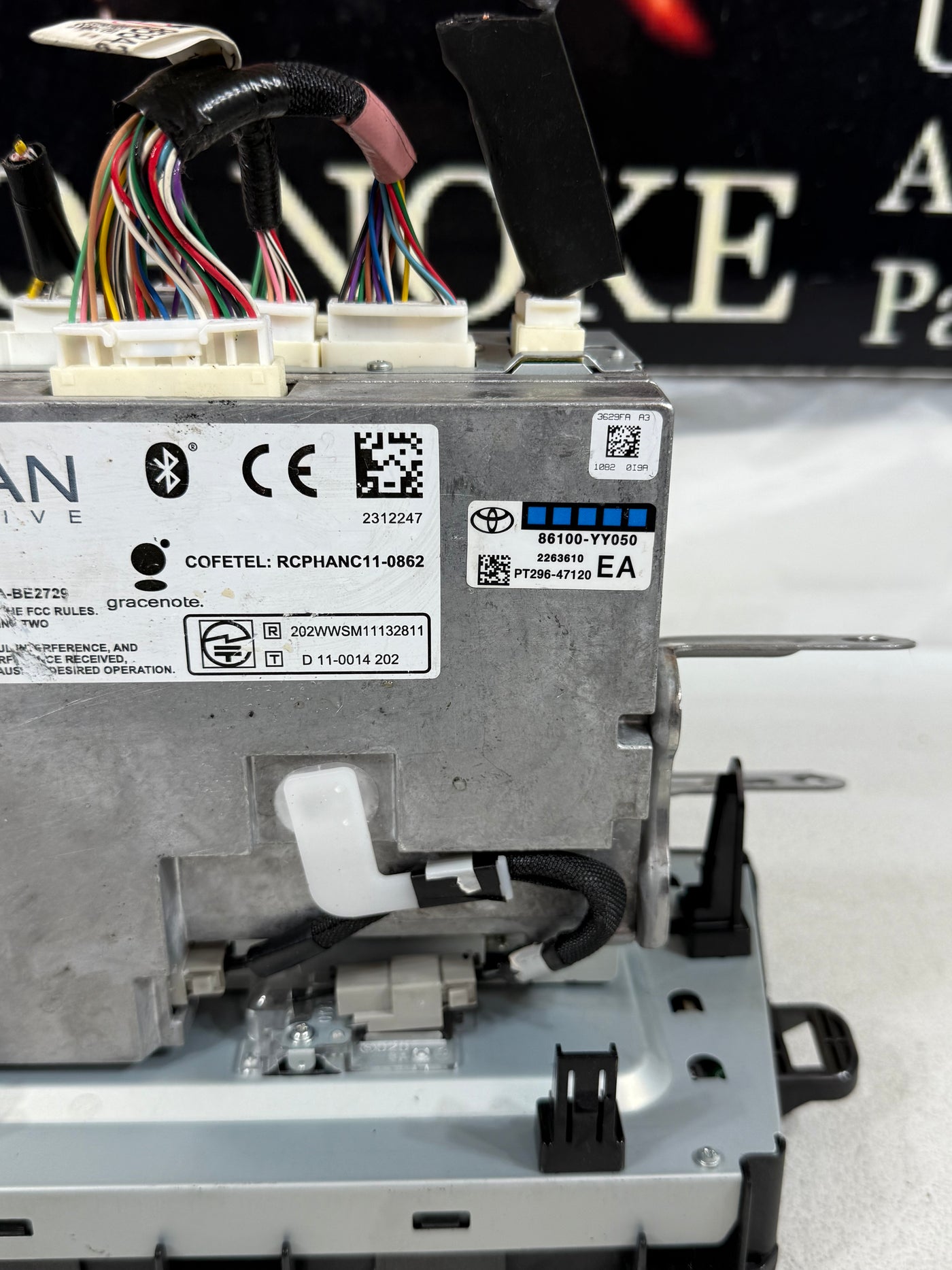 2012-2015 Toyota Prius AMFM Navigation Radio Receiver Display Screen 86140-47060
