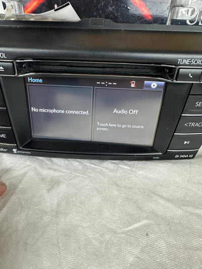 Reman 2015-2018 Toyota RAV4 OEM HD Radio Touch Screen CD Player Gracenote 100582