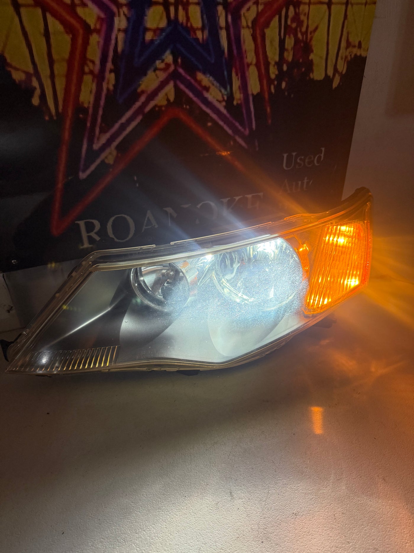 Xenon HID 2007-2009 Mitsubishi Outlander Left Driver  Headlight OEM