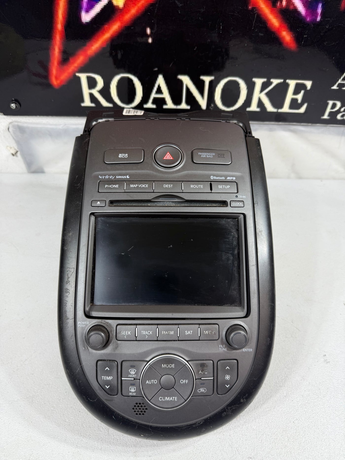 2011 - 2013 KIA SOUL Navigation NAV Unit GPS Radio CD InfoDisplay OEM