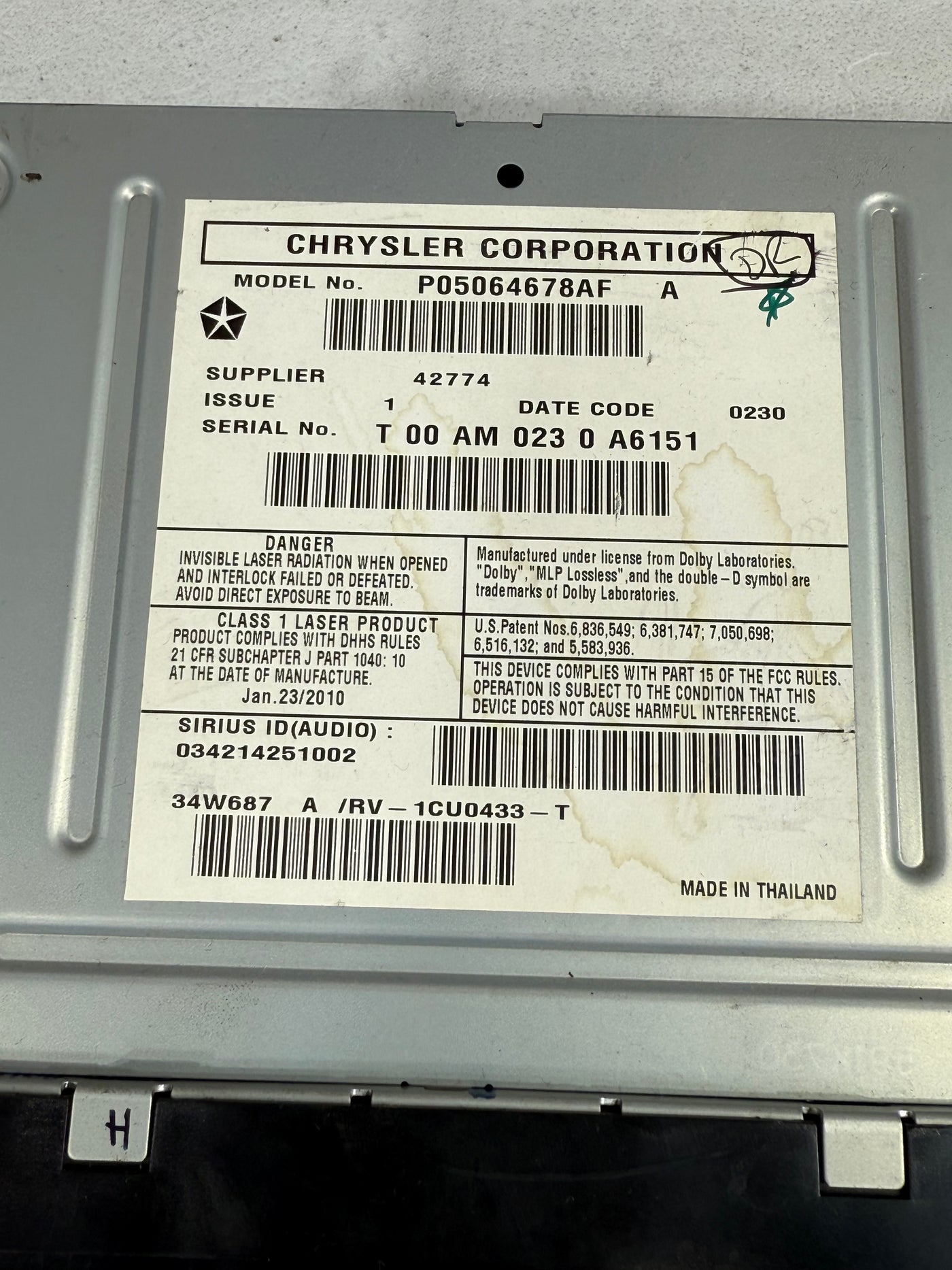 Jeep Dodge Chrysler MyGig CD DVD Radio High RBZ Wrangler Caravan Ram UCONNECT