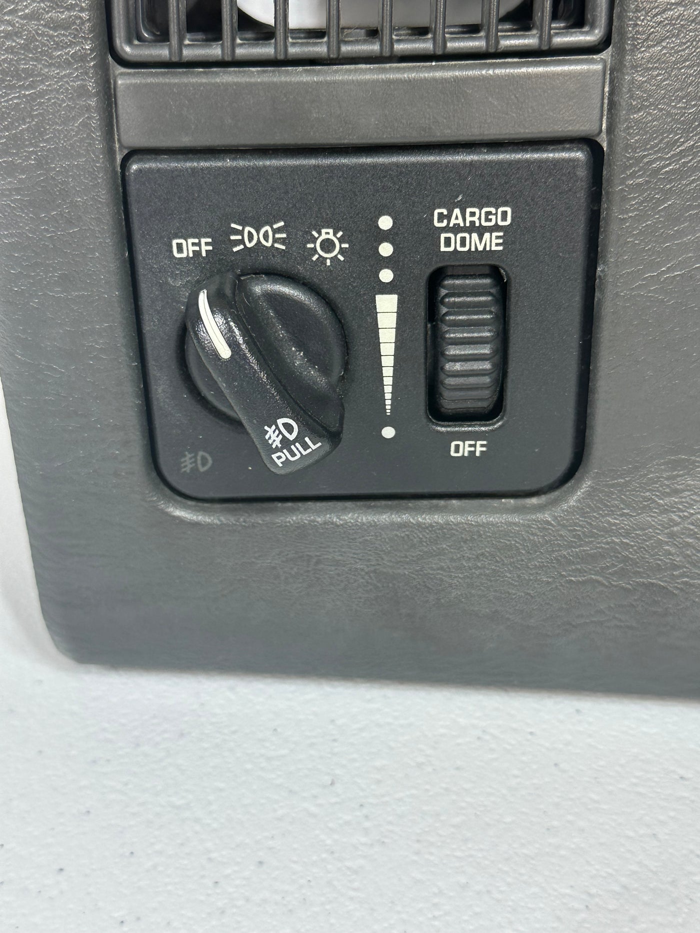 2002-2005 Dodge Ram 1500 Headlight Light Dimmer Switch OEM
