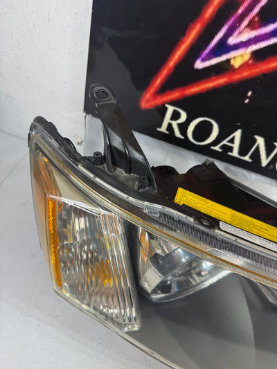 Xenon HID 2007-2009 Mitsubishi Outlander Right Passenger Headlight OEM