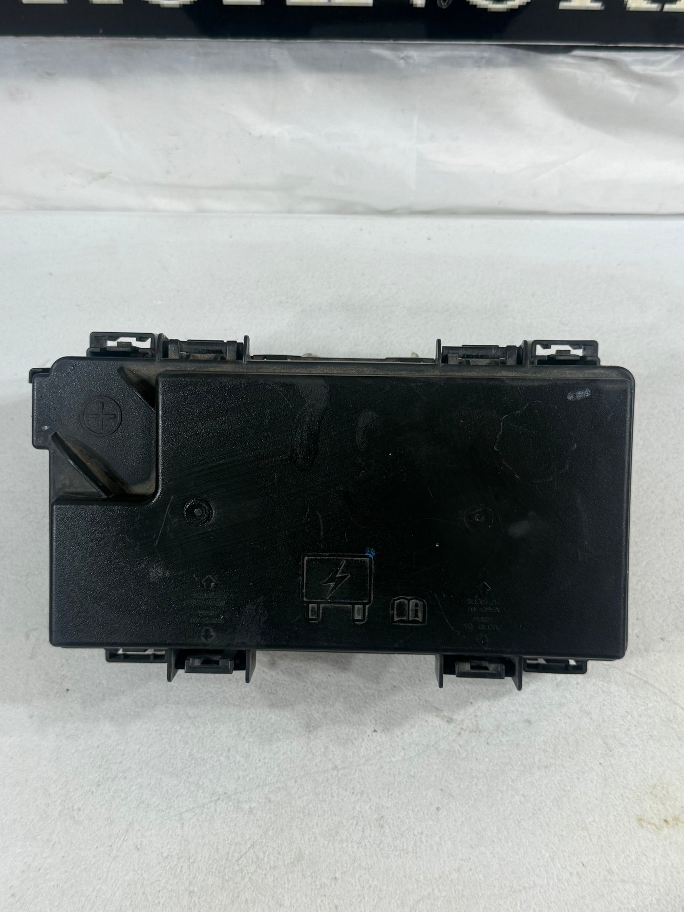 2012 Dodge Grand Caravan Chrysler Town & Country Fuse Box TIPM BCM 68105507AC