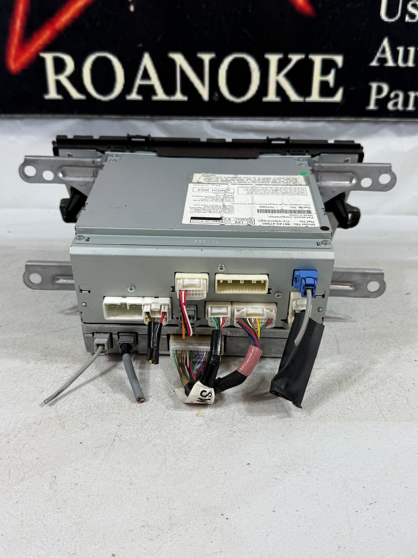 2012-2015 Toyota Prius AMFM Navigation Radio Receiver Display Screen 86140-47060