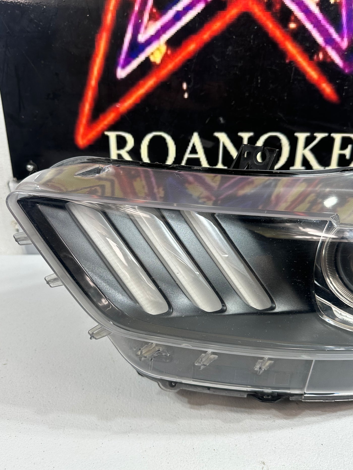 OEM 2015 2016 2017 FORD MUSTANG XENON HEADLIGHT COMPLETE RIGHT RH