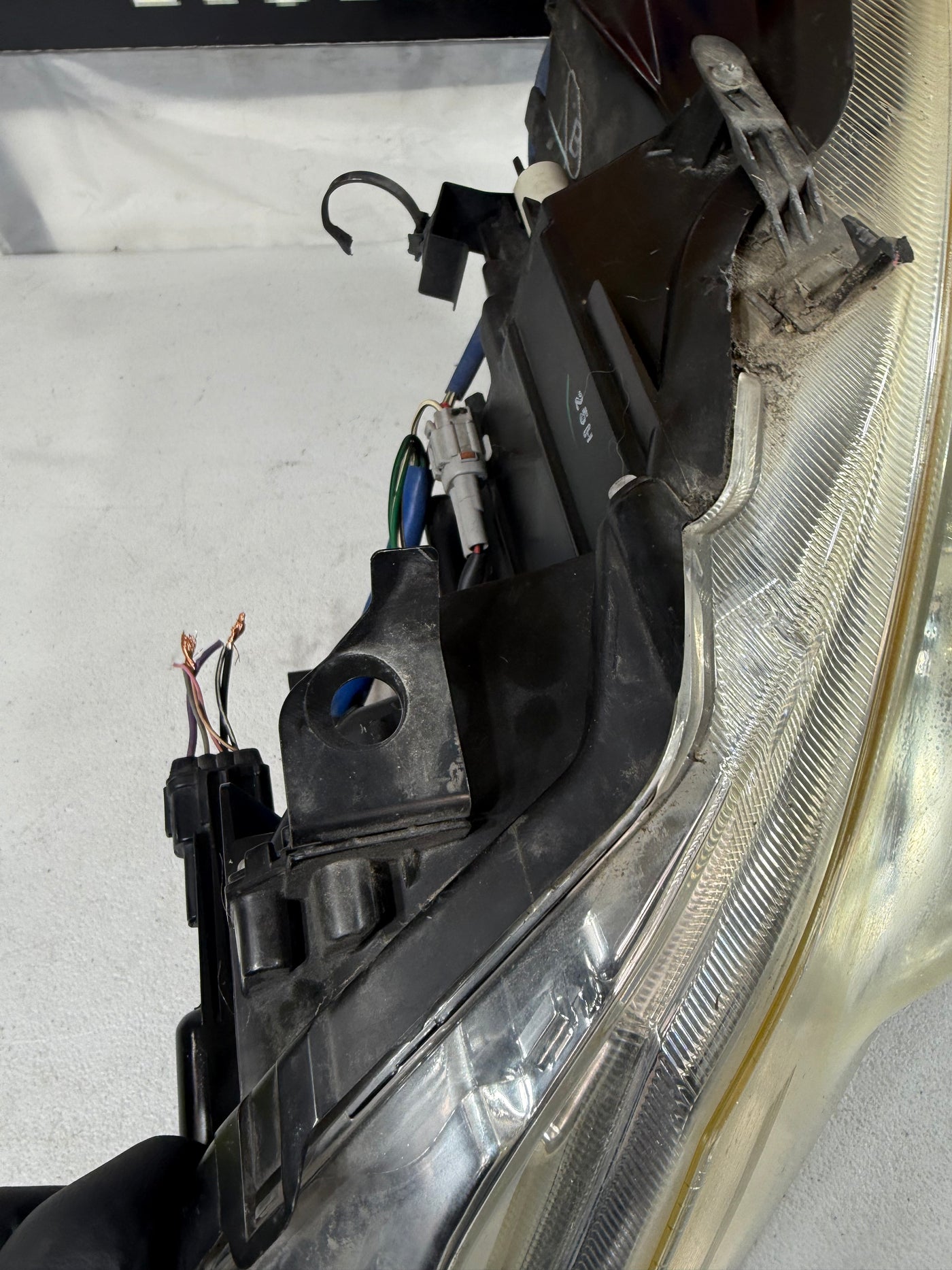 2010-2013 Infiniti G25 G37 Sedan Front Left Side Xenon HID Headlight OEM