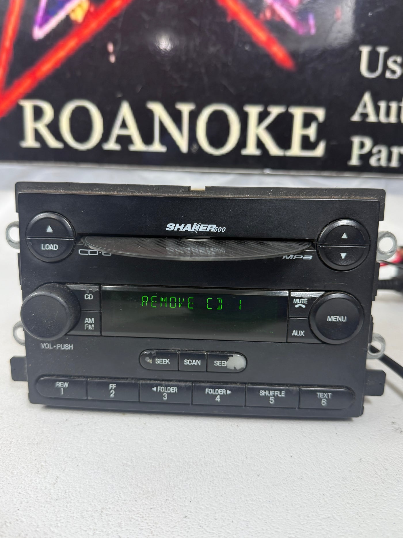 2008-09 FORD MUSTANG SHAKER RADIO STEREO HEAD UNIT CD PLAYER MP3 8R3T-18C815-GE