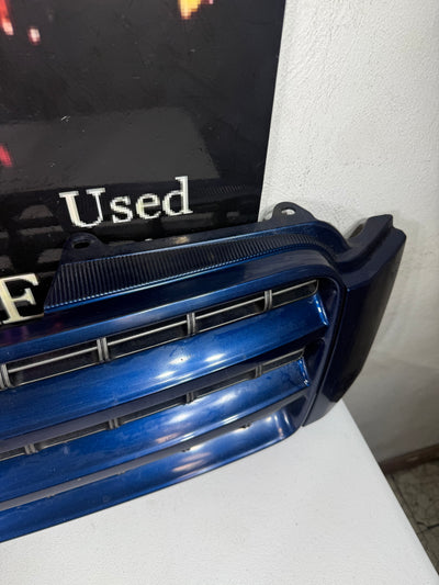 2001 2002 2003 Toyota Highlander Front Upper Grille Grill With Emblem OEM BLUE