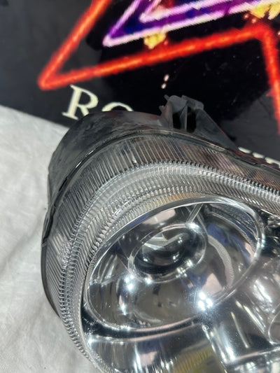 Pasenger Right Headlight Xenon HID Fits Chrysler 300 2005-2010 300 716302 OEM