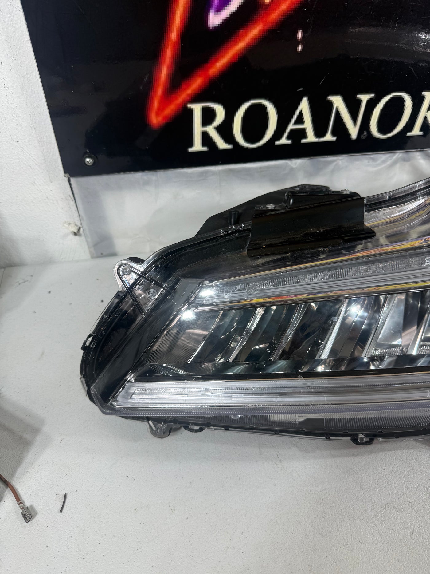 FIT 2016-2017 Honda Accord Sedan Touring Driver /LH LED OEM Headlight