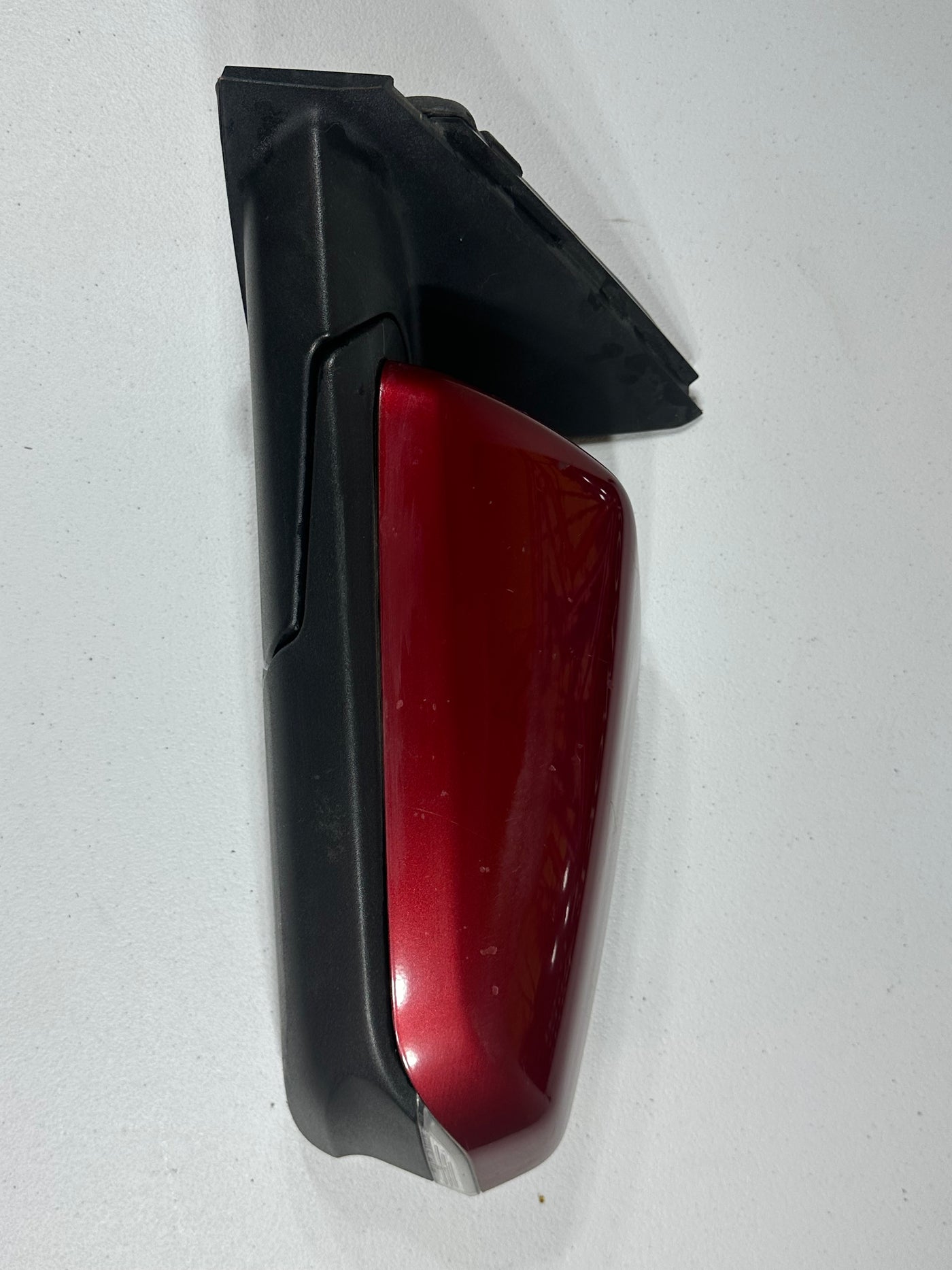 2018-2020 CHEVROLET EQUINOX DRIVER SIDE VIEW POWER DOOR MIRROR W/ BLIND SPOT OEM