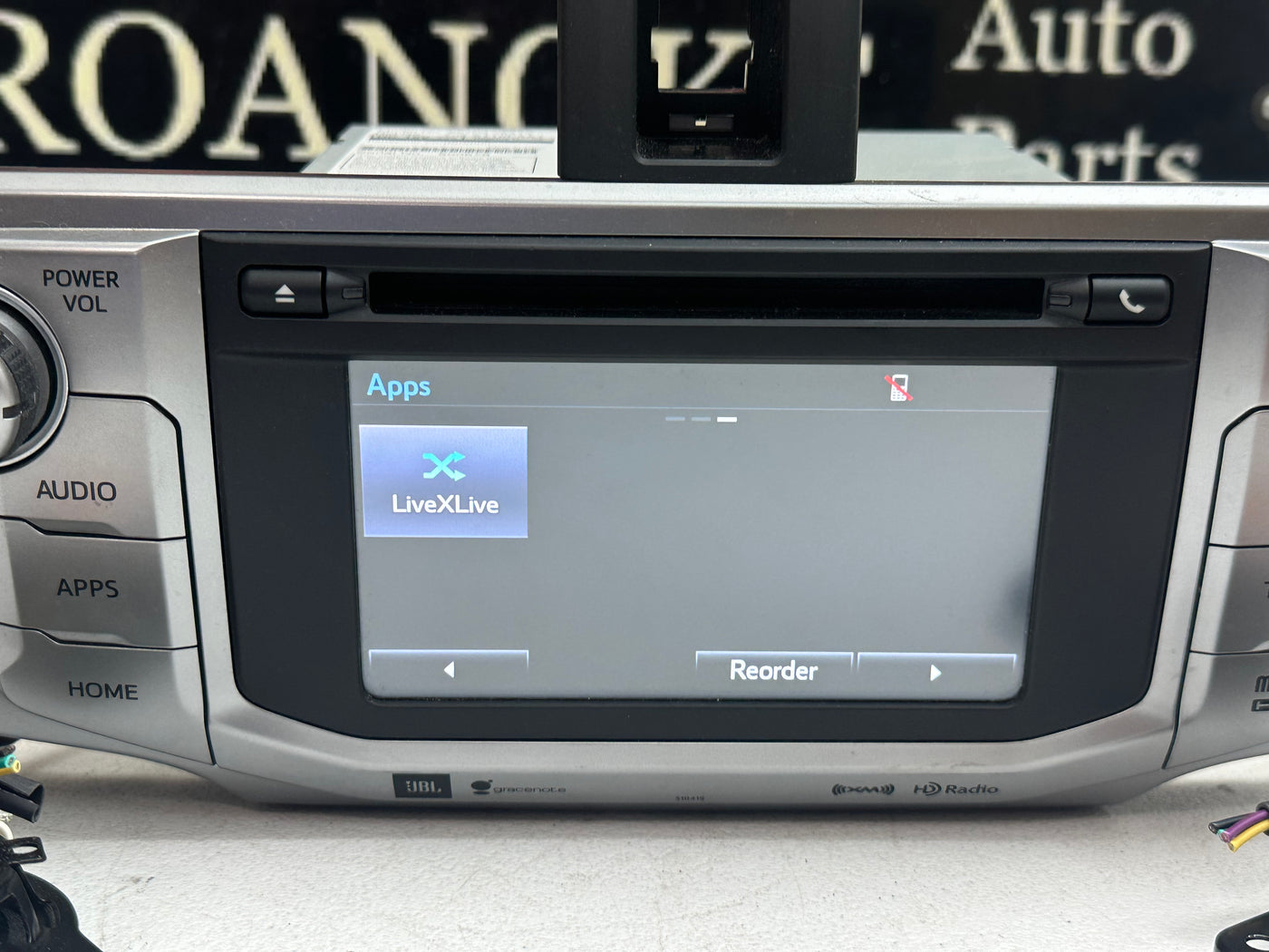 2014 - 2016 Toyota 4Runner OEM JBL Navigation Gracenote HD Radio W/ Speakers