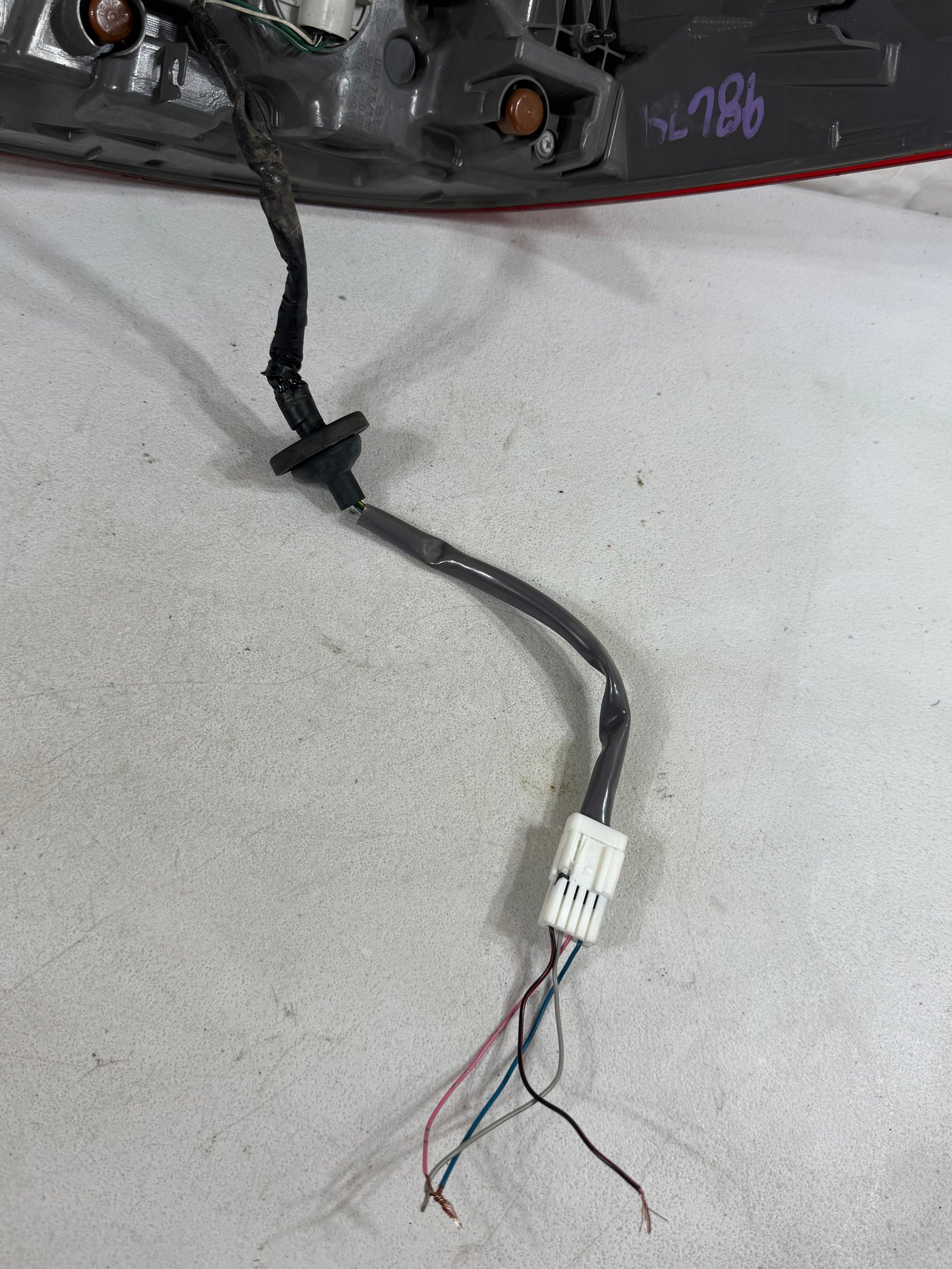 2011 2012 2013 Infiniti M37 M37X M56 M56X Left Driver  Side Used Tail Light OEM