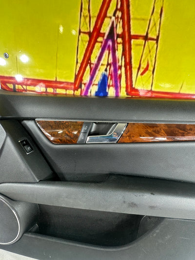 2010 2011 MERCEDES BENZ C-CLASS C300 Front Door Interior Panel Passenger front right side