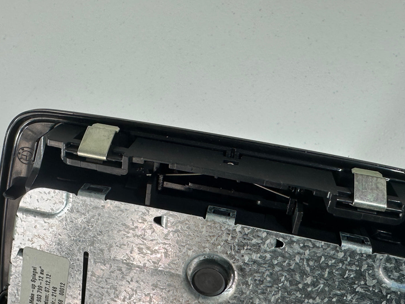10-15 OEM BMW F02 F04 740 750 Rear Vanity Makeup Light Mirror Anthracite OEM