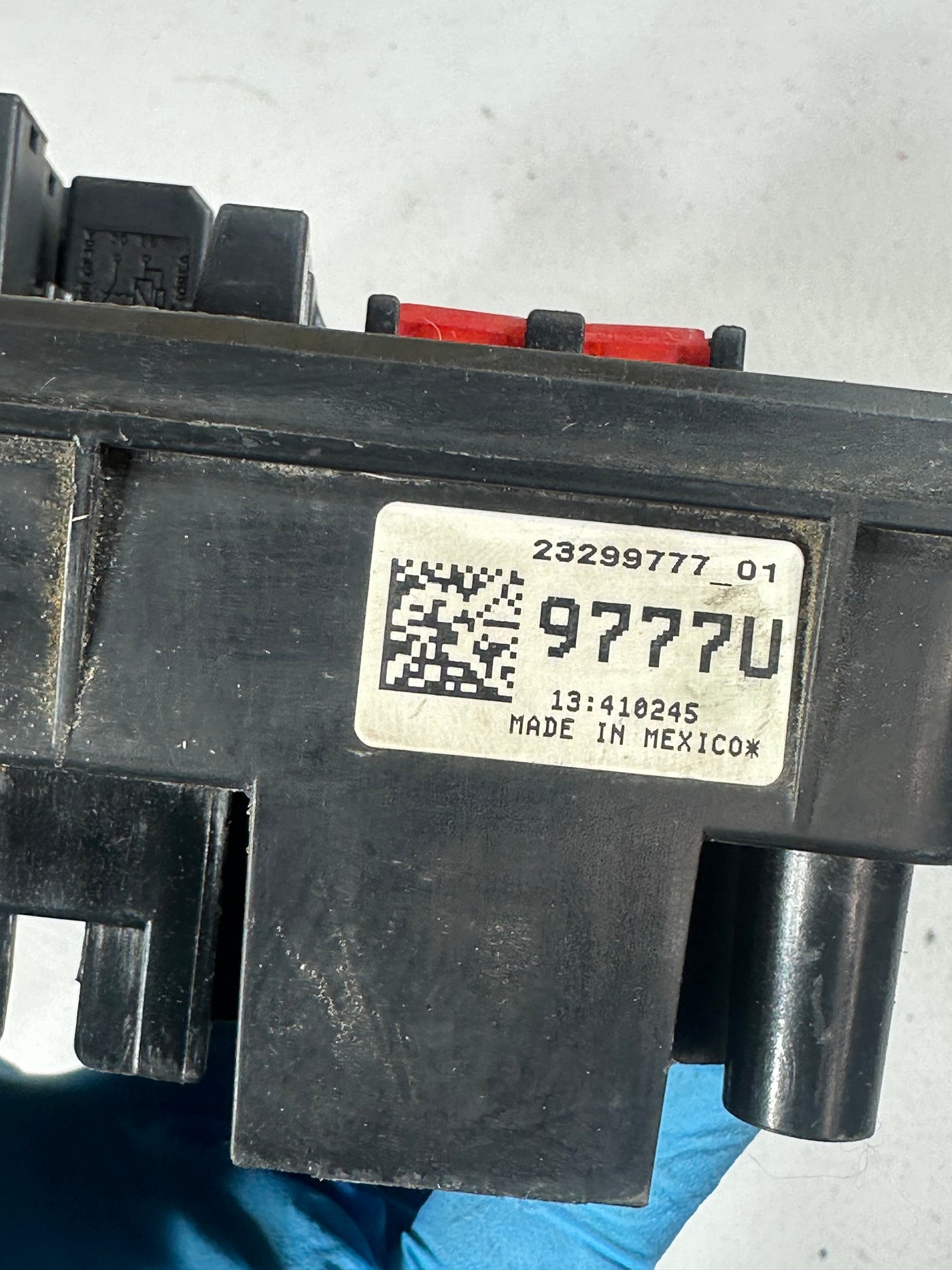 2016-2019 Chevrolet Colorado Engine Fuse Box Relay Fusebox OEM
