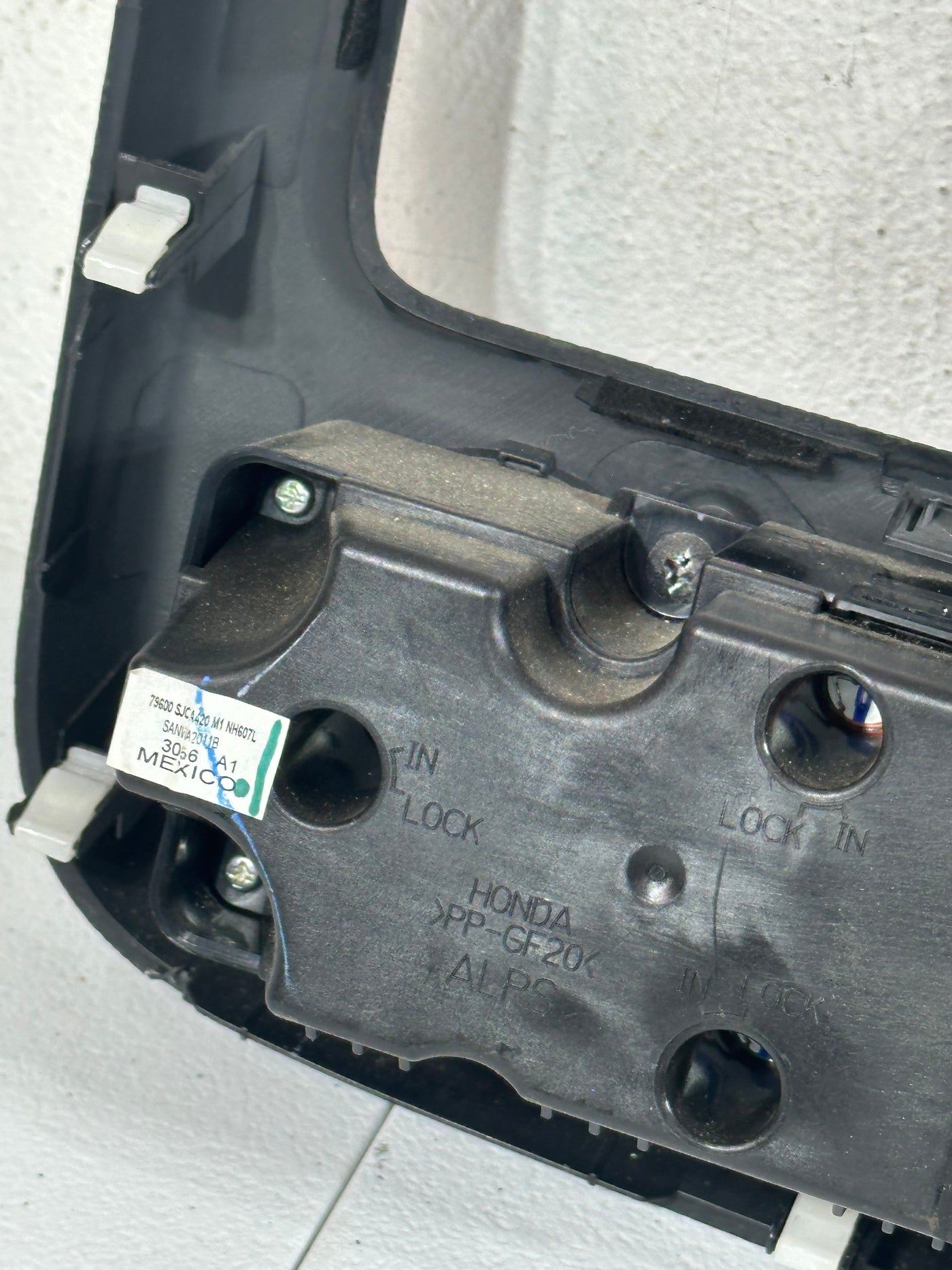 2007 Honda Ridgeline Speedometer/RadioAC Dash Surround Bezel FULLY LOADED OEM
