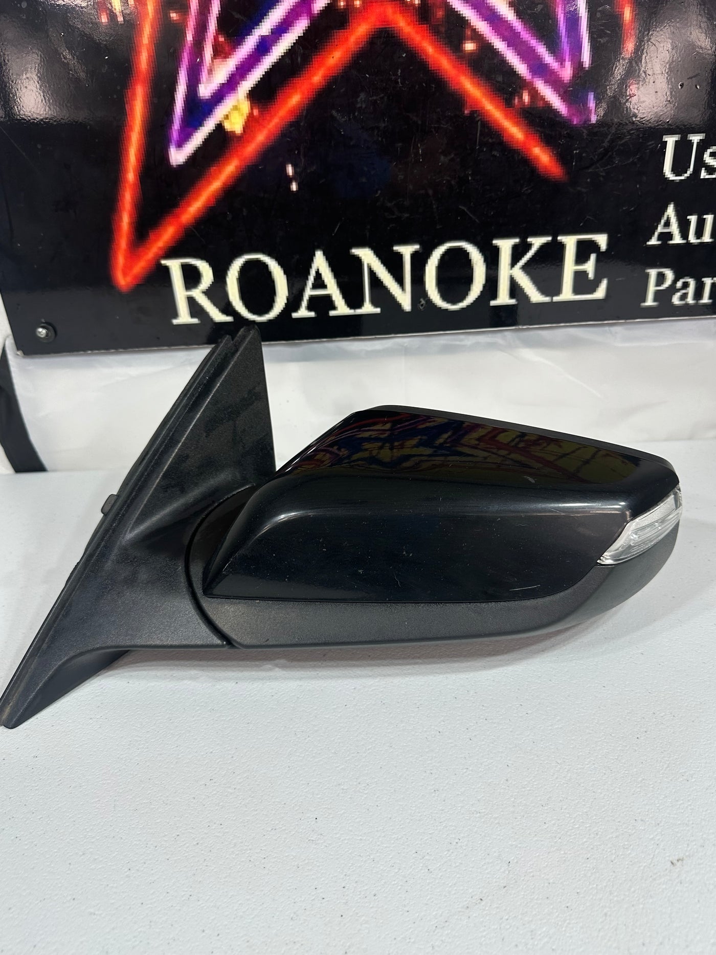 Fits 16 17 18 CHEVY MALIBU LH Driver Power Door Mirror w Blind Spot Black OEM