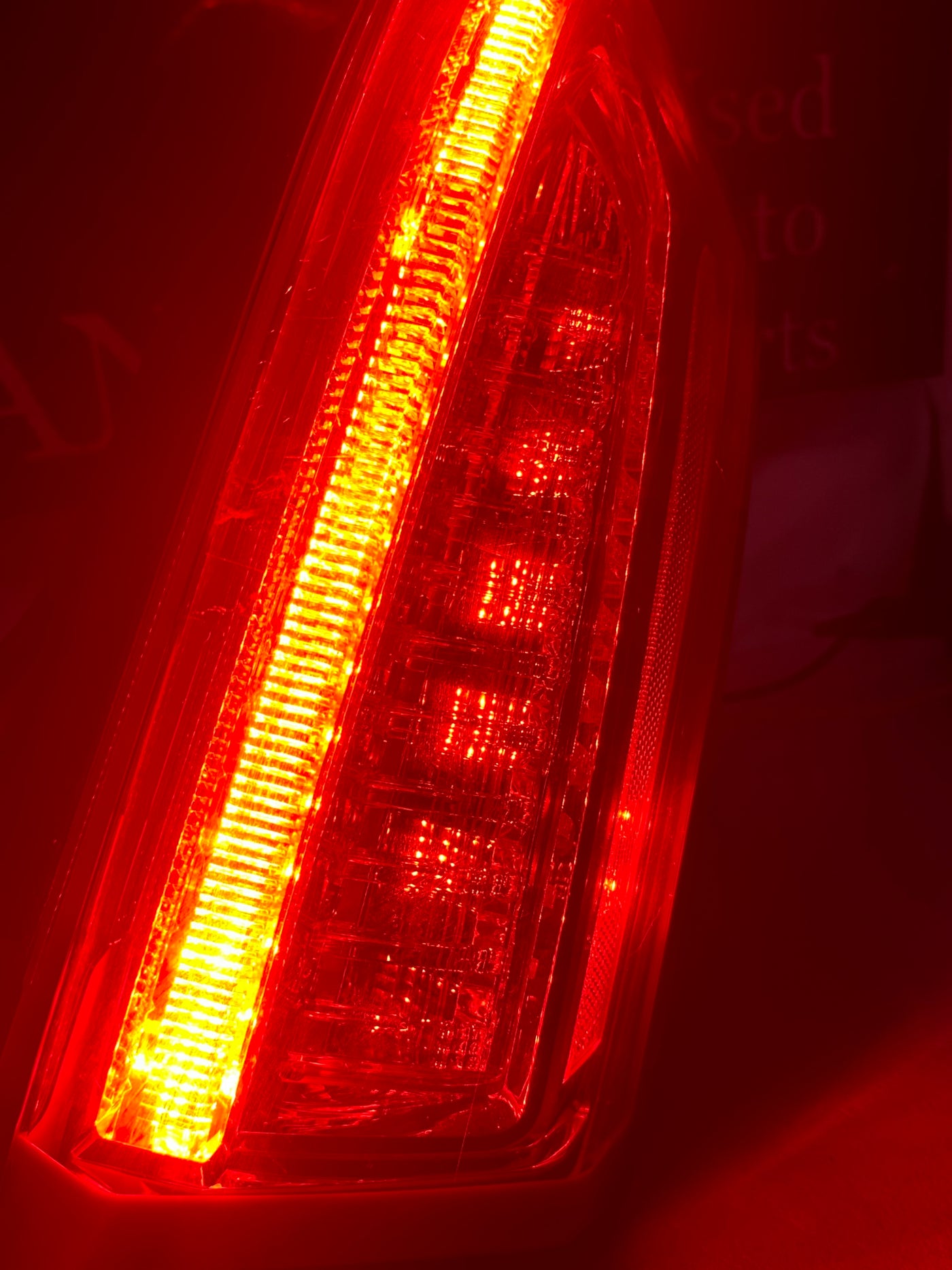 2013-2018 CADILLAC ATS REAR RIGHT passenger SIDE TAIL LIGHT TAILLIGHT LAMP OEM