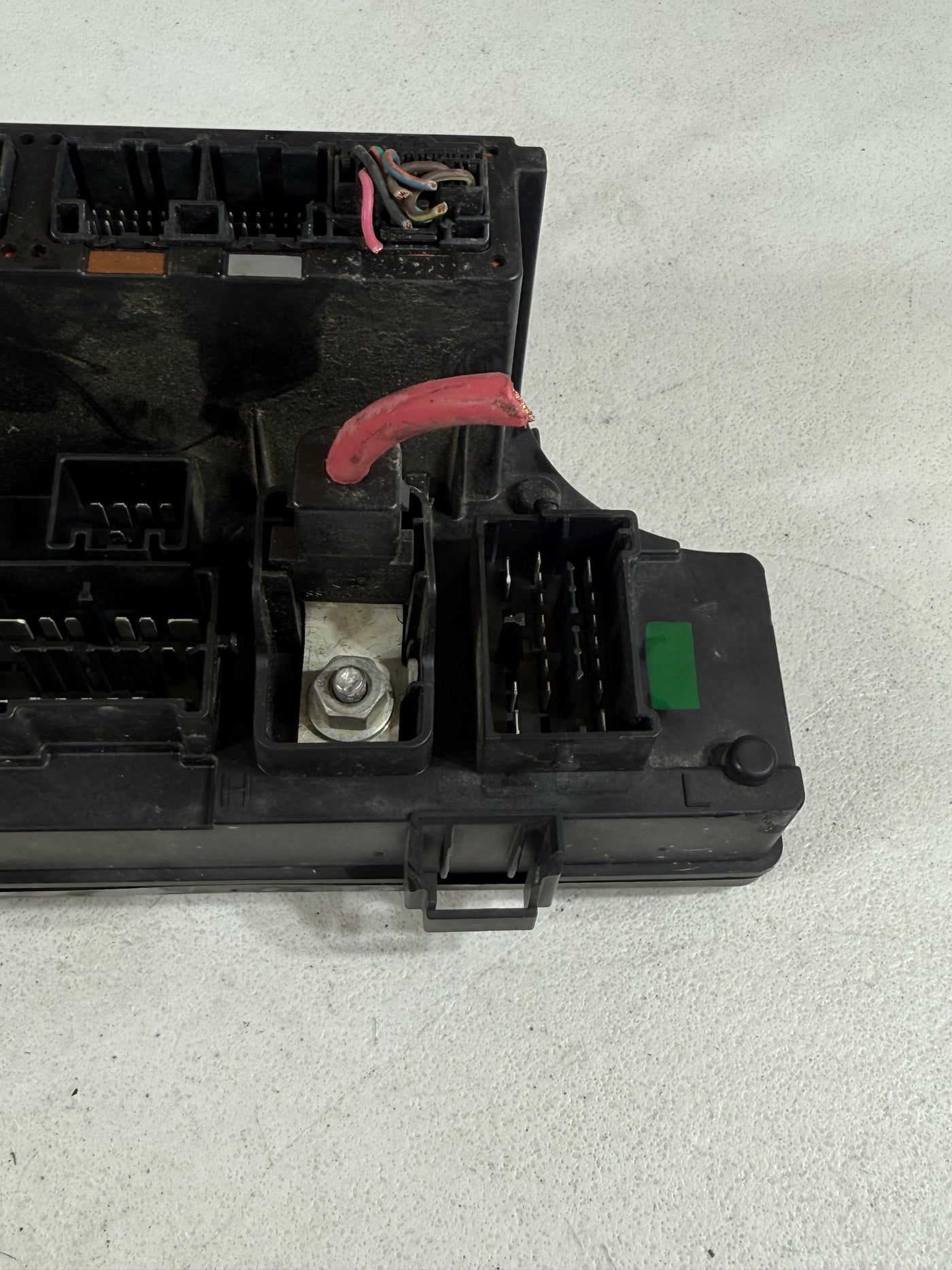 2008 2009 Dodge Avenger Chrysler Sebring TIPM Power Module Fuse Box P68048352AA