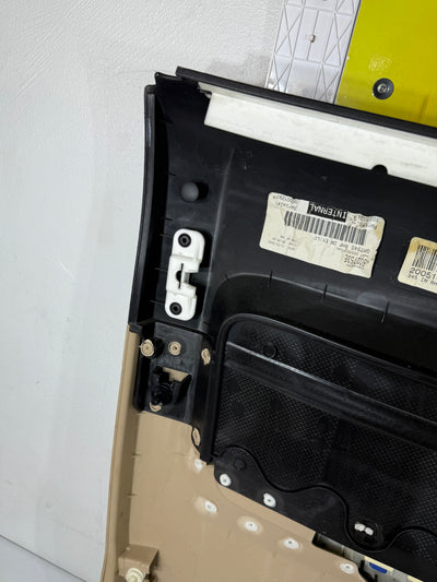 2006 - 2010 HUMMER H3 Door Panel Front Right Passenger Side OEM