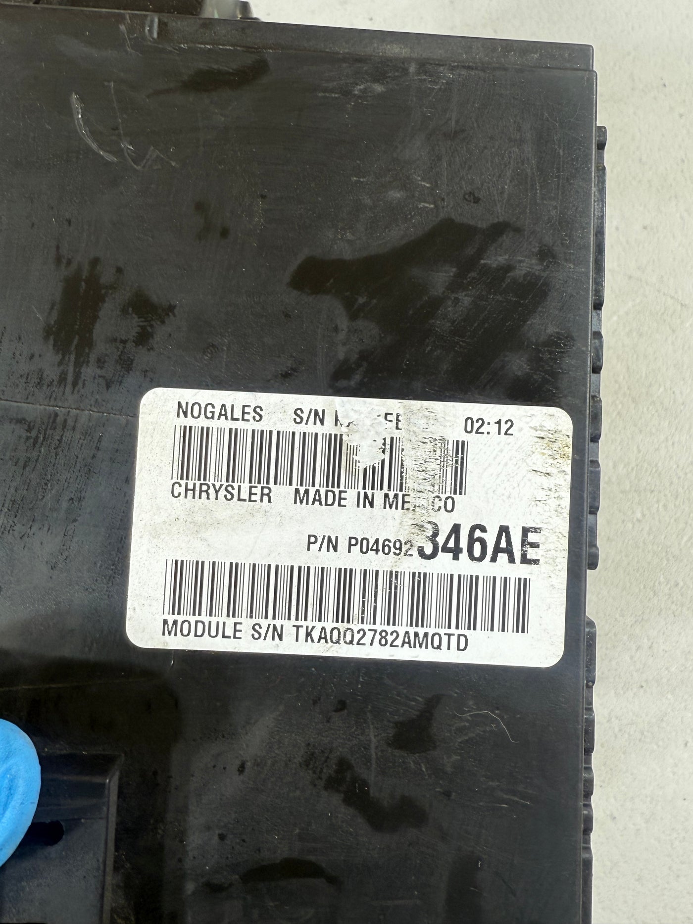 2011-2014 Chrysler 200 Dodge Avenger TIPM Fuse Relay Box P04692346AE OEM
