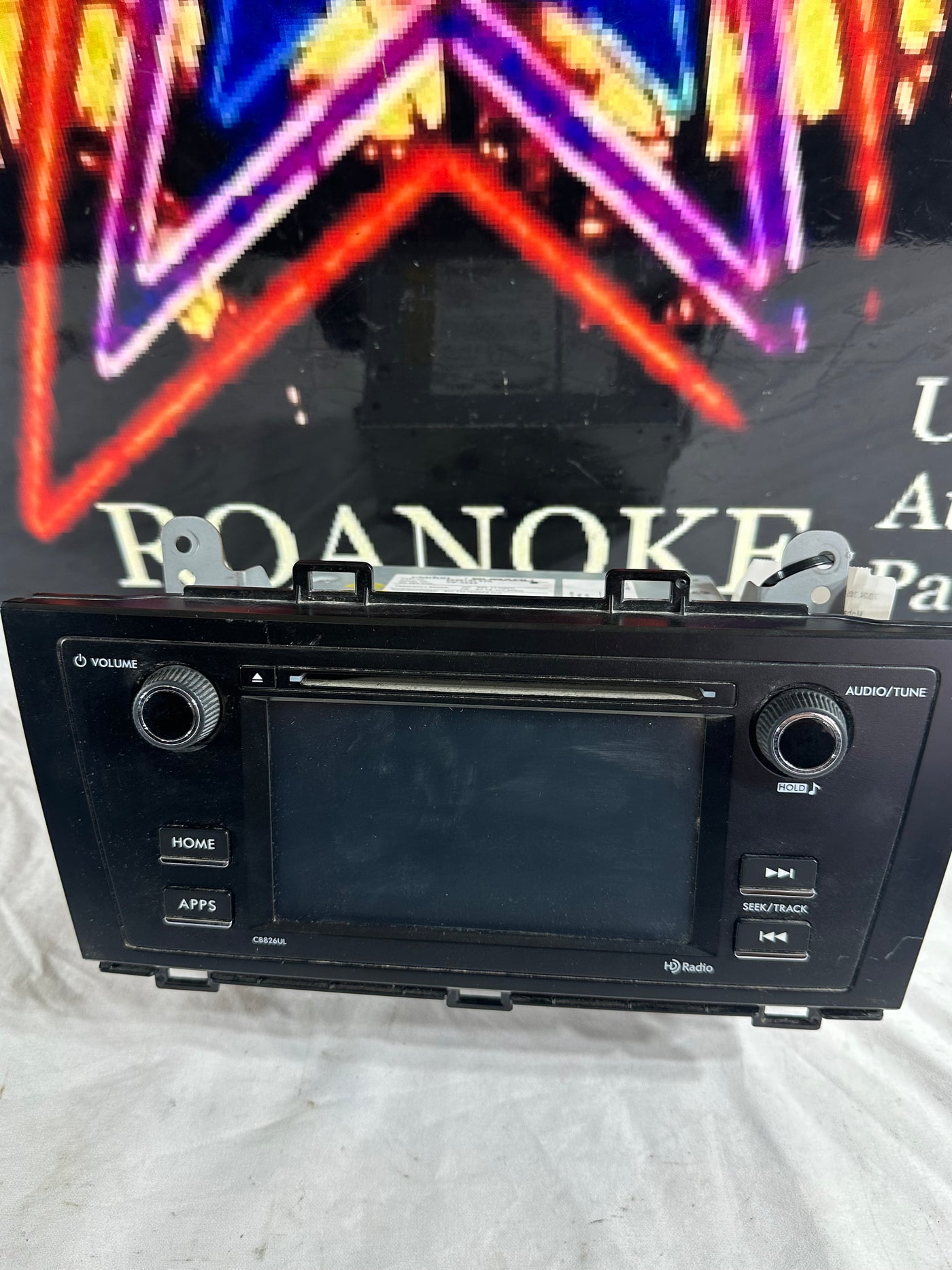 SUBARU LEGACY OUTBACK HD Radio CD Player Display OEM 2017 PLEASE READ