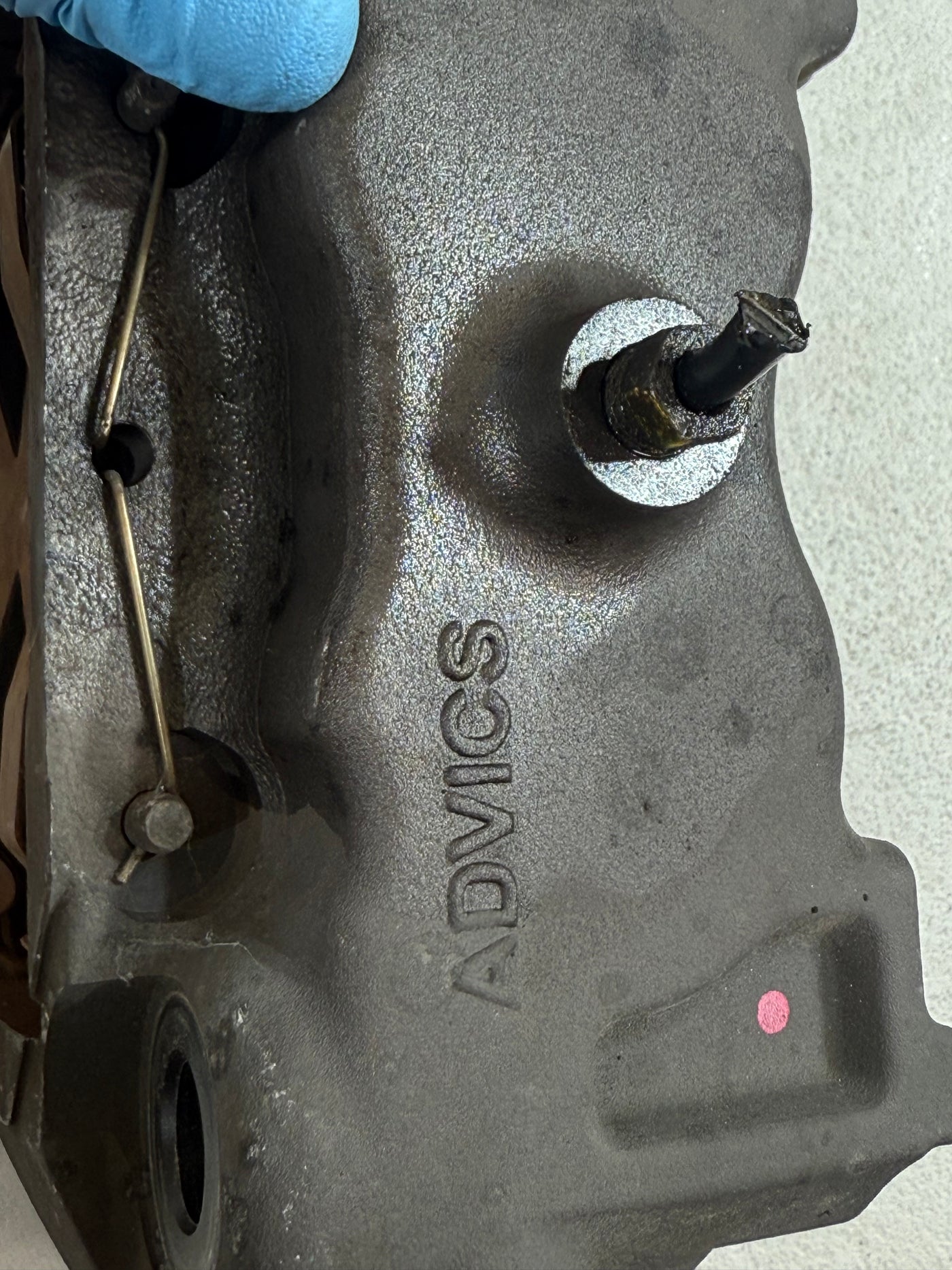 2005-2012 Acura RL Advics Front Left Right 4 Piston Brake Calipers (Pair) OEM