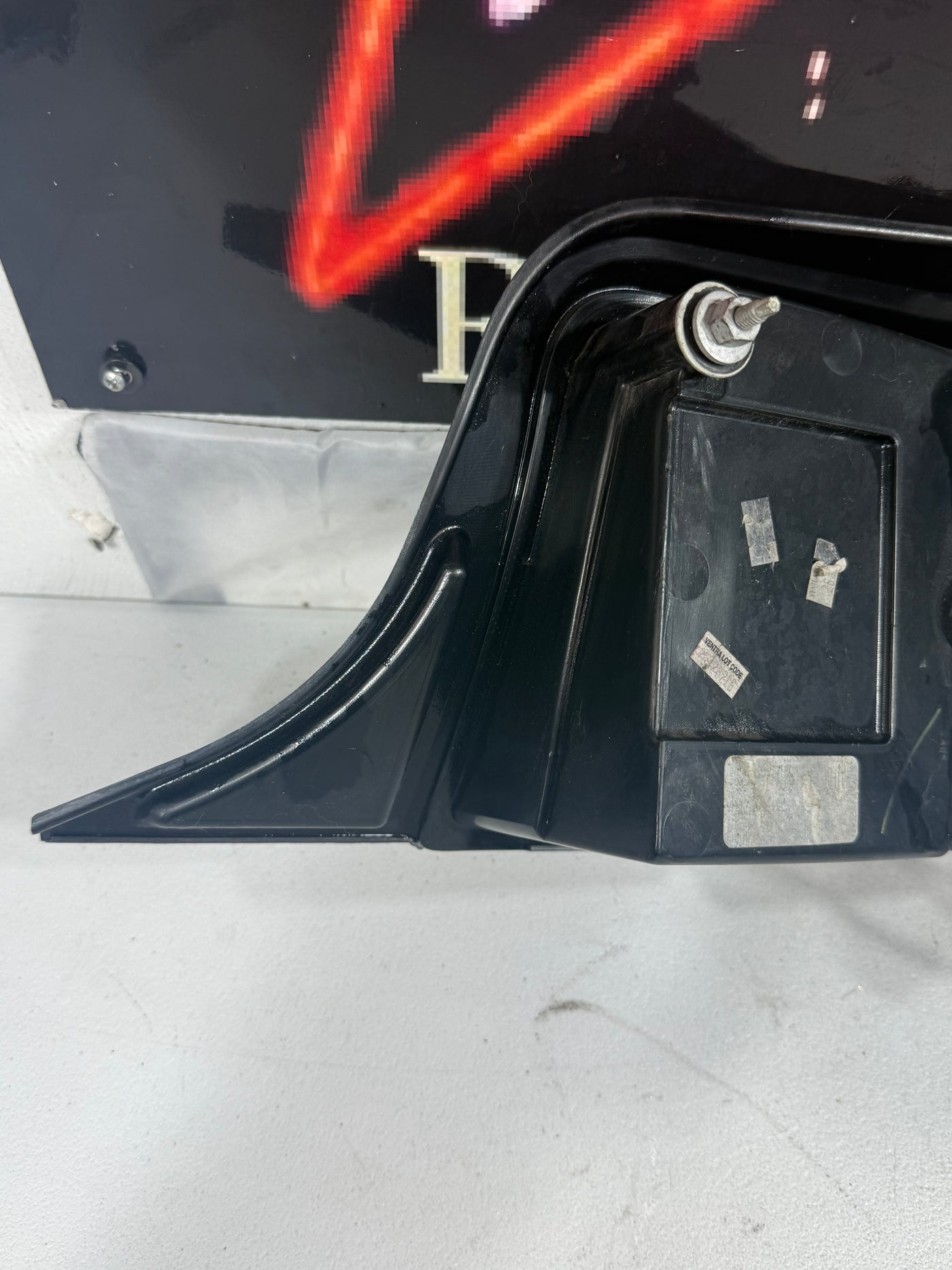 13 14 Ford Mustang Tail Light Left Driver Side OEM Tail Lamp 2013 2014