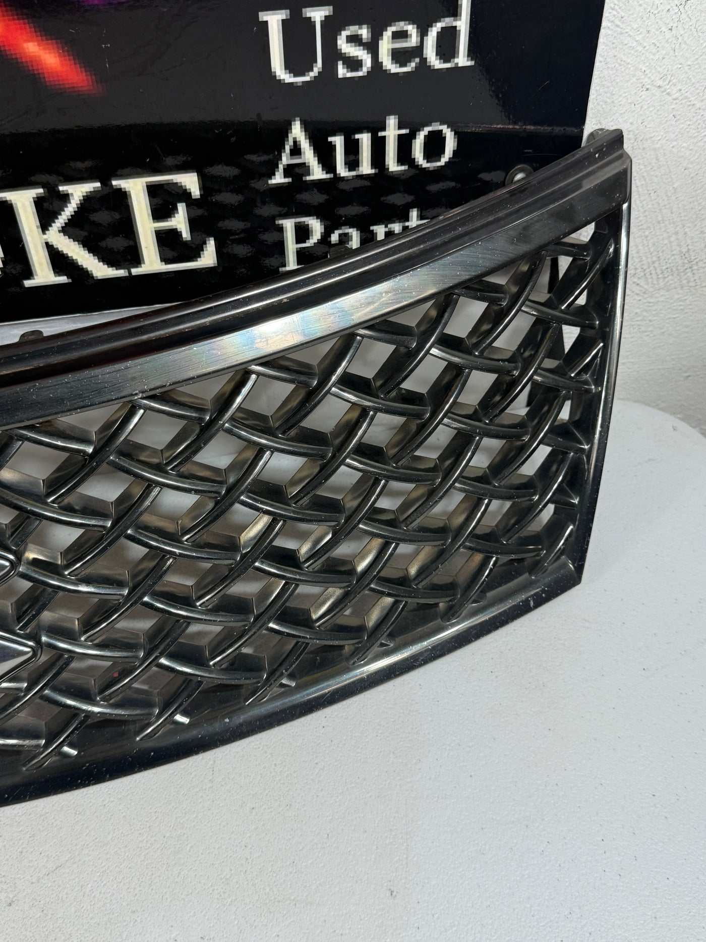 2010-2013 suzuki kizashi chrome front bumper upper grille assembly OEM