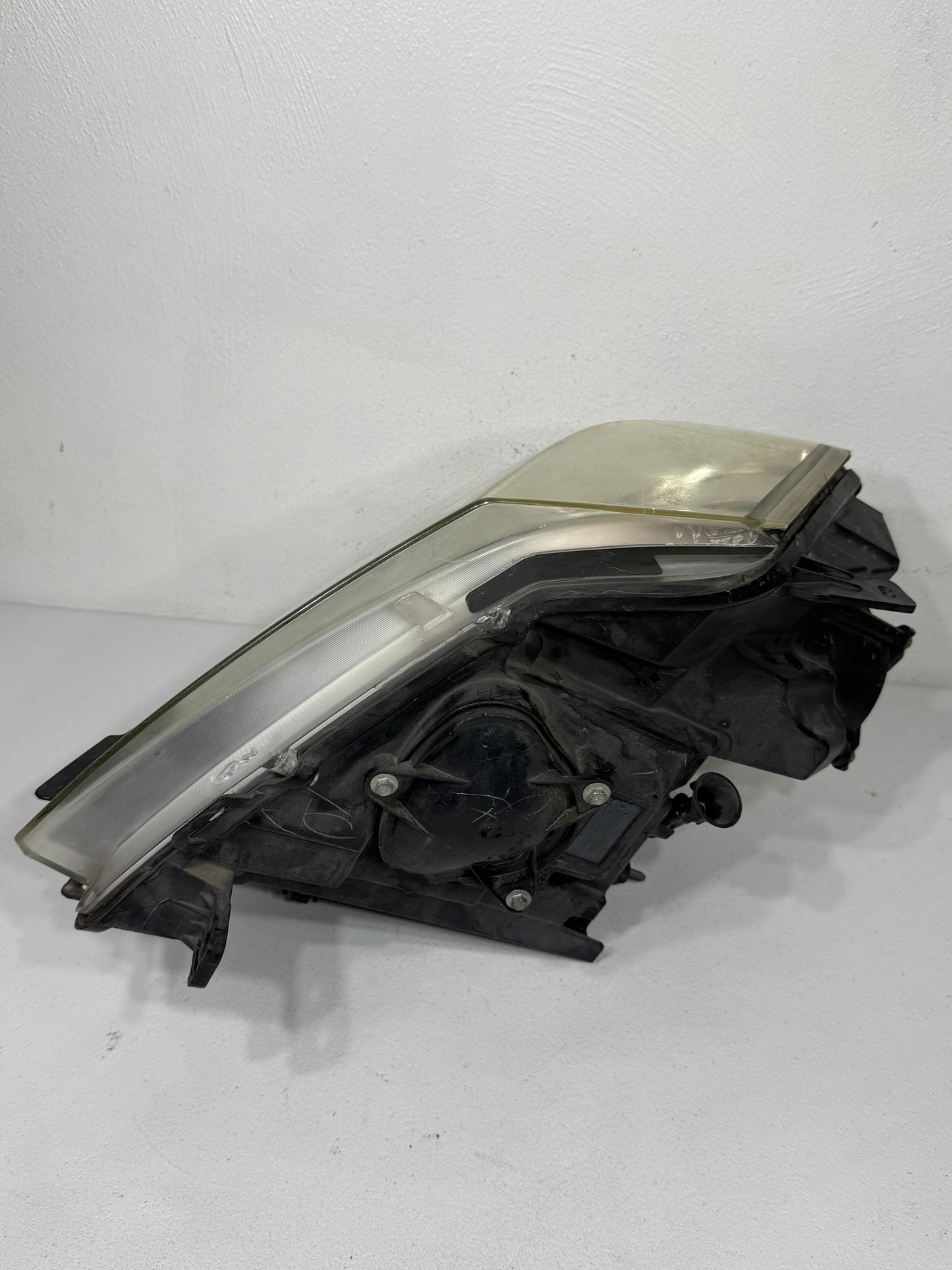 2008-2014 Cadillac CTS Headlight Halogen Right Passenger side genuine OEM