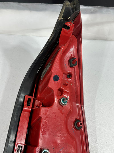 2013-2018 CADILLAC ATS REAR LEFT DRVER SIDE TAIL LIGHT TAILLIGHT LAMP OEM