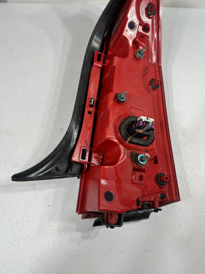 2013-2018 CADILLAC ATS REAR LEFT DRVER SIDE TAIL LIGHT TAILLIGHT LAMP OEM