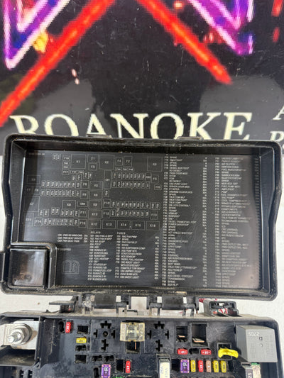 2017 RAM 1500 INTEGRATED POWER CONTROL MODULE FUSE BOX TIPM 683223713AB OEM