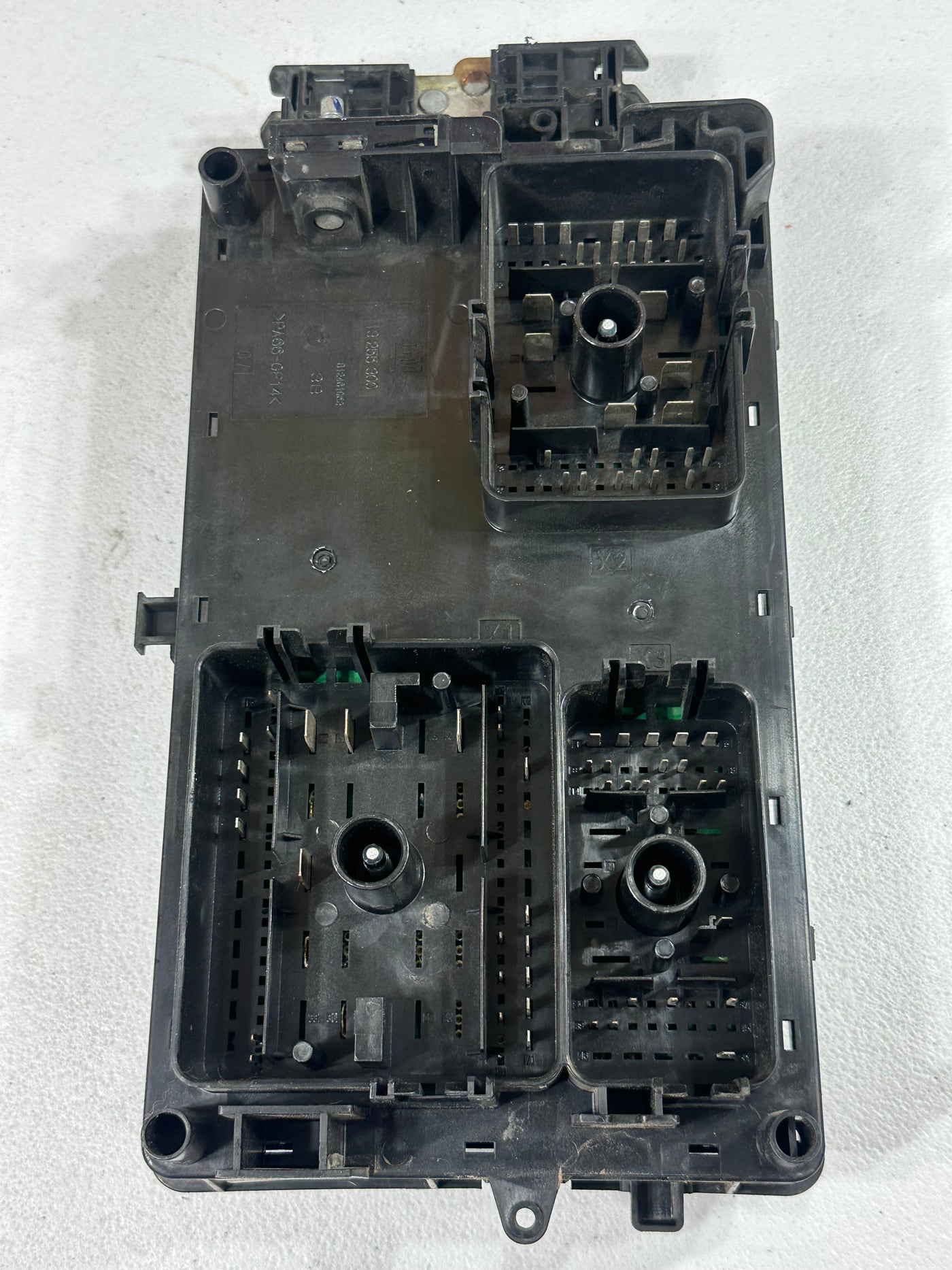2016-2019 Chevrolet Colorado Engine Fuse Box Relay Fusebox OEM