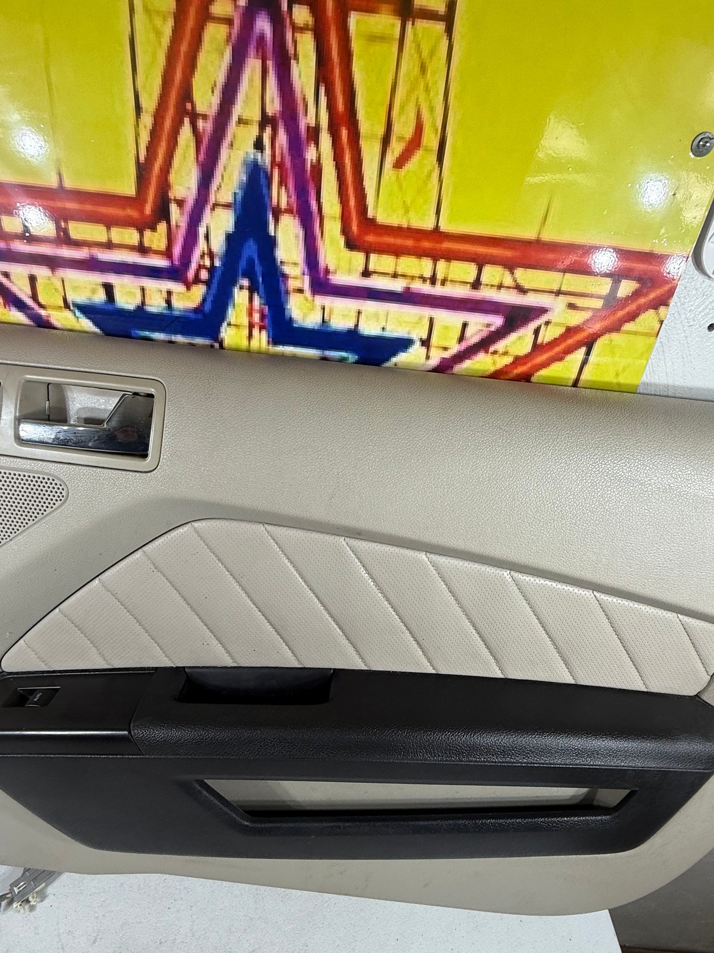 OEM 2010 - 2014 FORD MUSTANG COUPE RIGHT PASSENGER DOOR PANEL BEIGE SHAKER