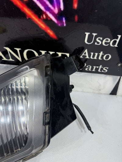 2016 - 2019 FORD EXPLORER FOG LIGHT LAMP LEFT DRIVER HALOGEN OEM