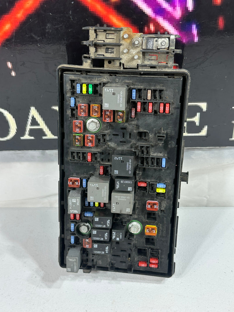 2016-2019 Chevrolet Colorado Engine Fuse Box Relay Fusebox OEM