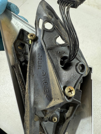 01-04 Mercedes R170 SLK230 SLK320 Passenger Side View Door Mirror Silver OEM